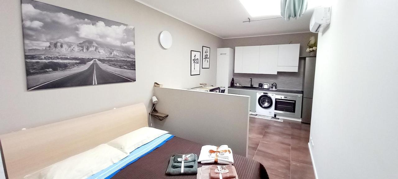 トリノSky Loft Nuovissimo Vicinanze Metroアパートメント エクステリア 写真
