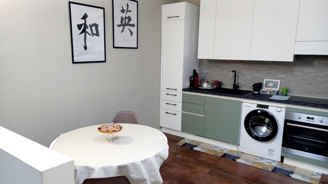 トリノSky Loft Nuovissimo Vicinanze Metroアパートメント エクステリア 写真